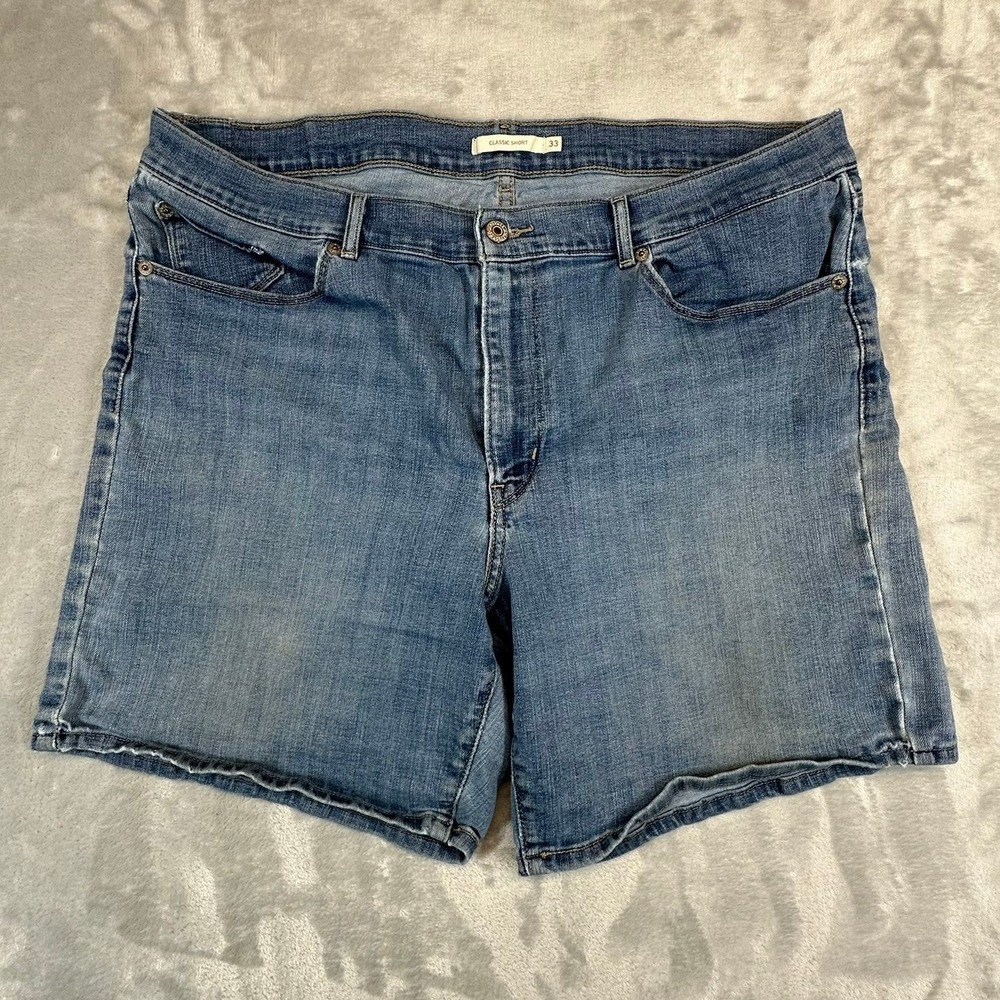 Levis Womens Classic Denim Shorts Size 33 Light Wash Blue Jean Summer Casual